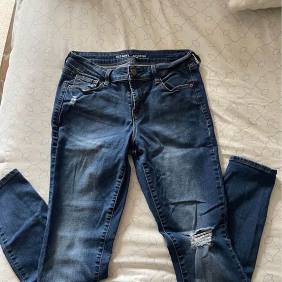 Skinny Jeans (Old Navy/ Levis) - Picture 2 of 4